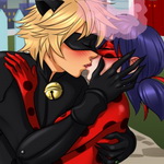 Play Miraculous Ladybug Kissing Game Online - Keep Their Love a Secret!